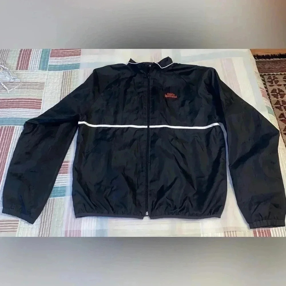 Water 💦 & Wind 💨 resistant simple lightweight jacket 🧥 for men Clean
